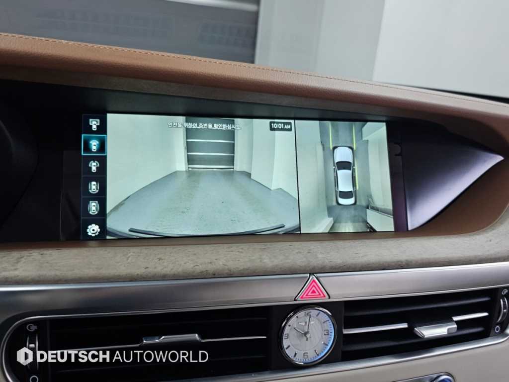 Genesis G90 — photo 16