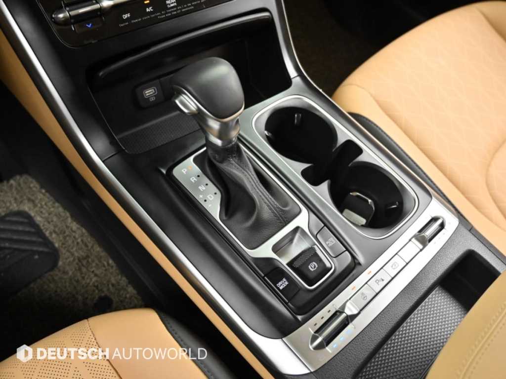 Kia Carnival — photo 09