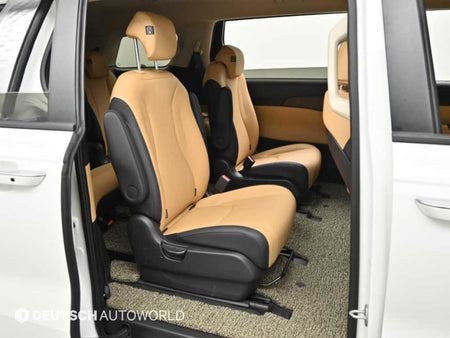 Kia Carnival — photo 12