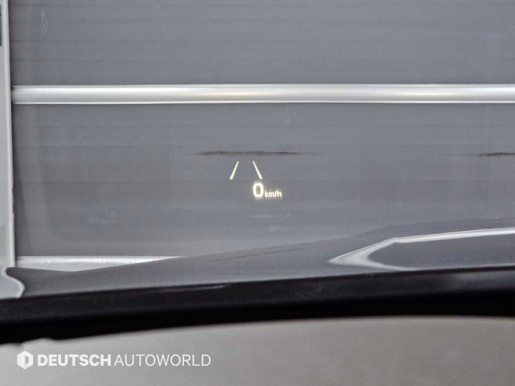 Kia K9 — photo 18
