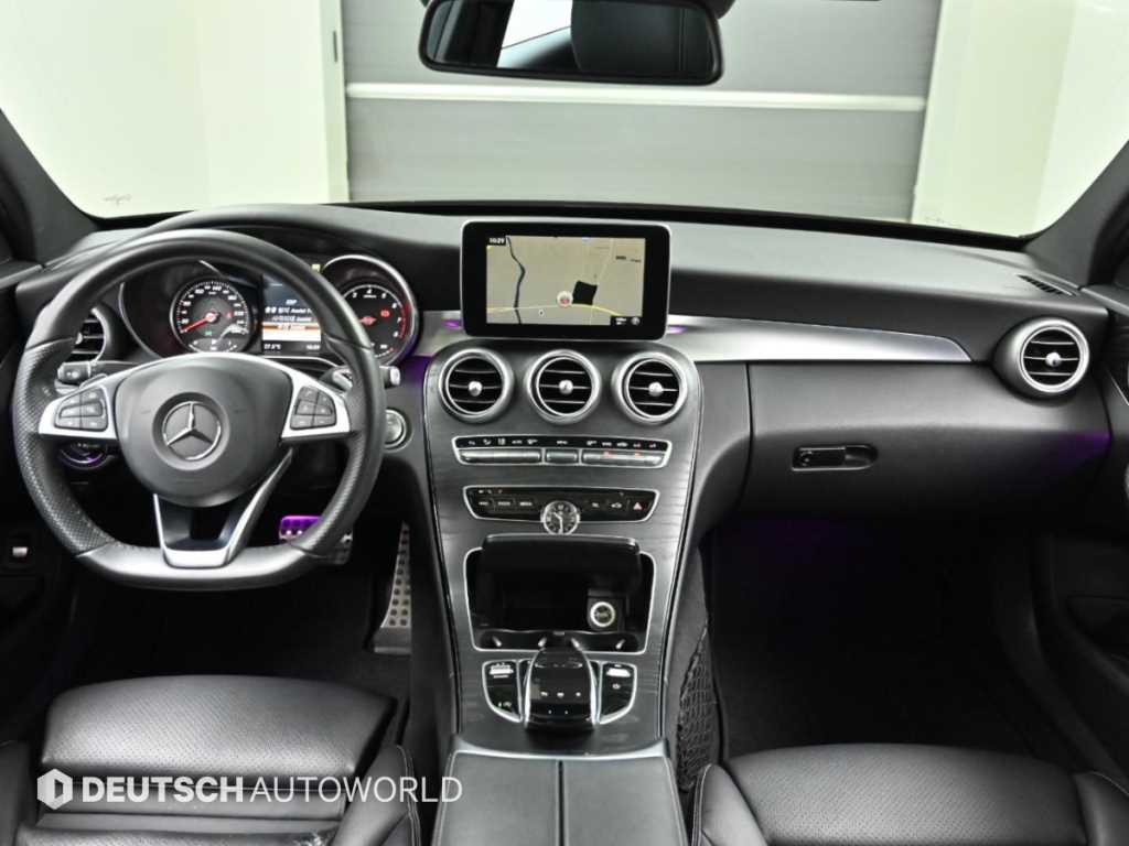 Mercedes-Benz C-Class — photo 07