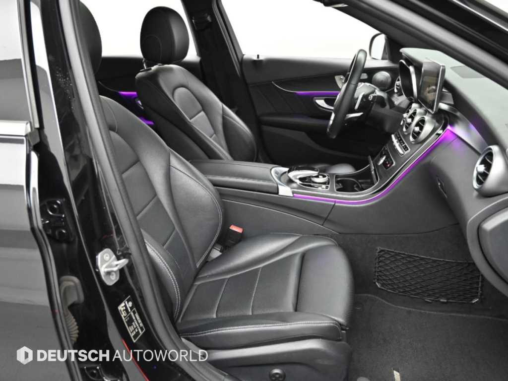 Mercedes-Benz C-Class — photo 10