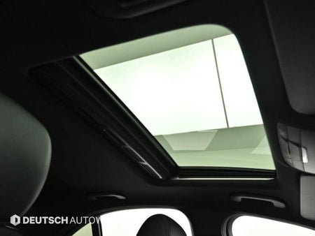 Mercedes-Benz C-Class — photo 18