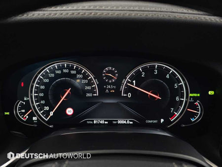 BMW 7-Series — photo 08