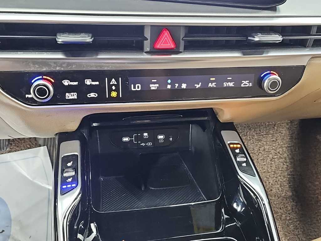 Kia Sorento — photo 10