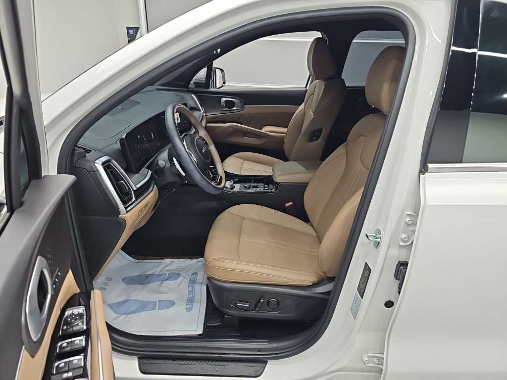Kia Sorento — photo 11