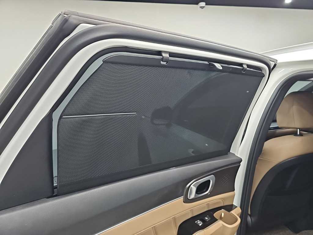 Kia Sorento — photo 13