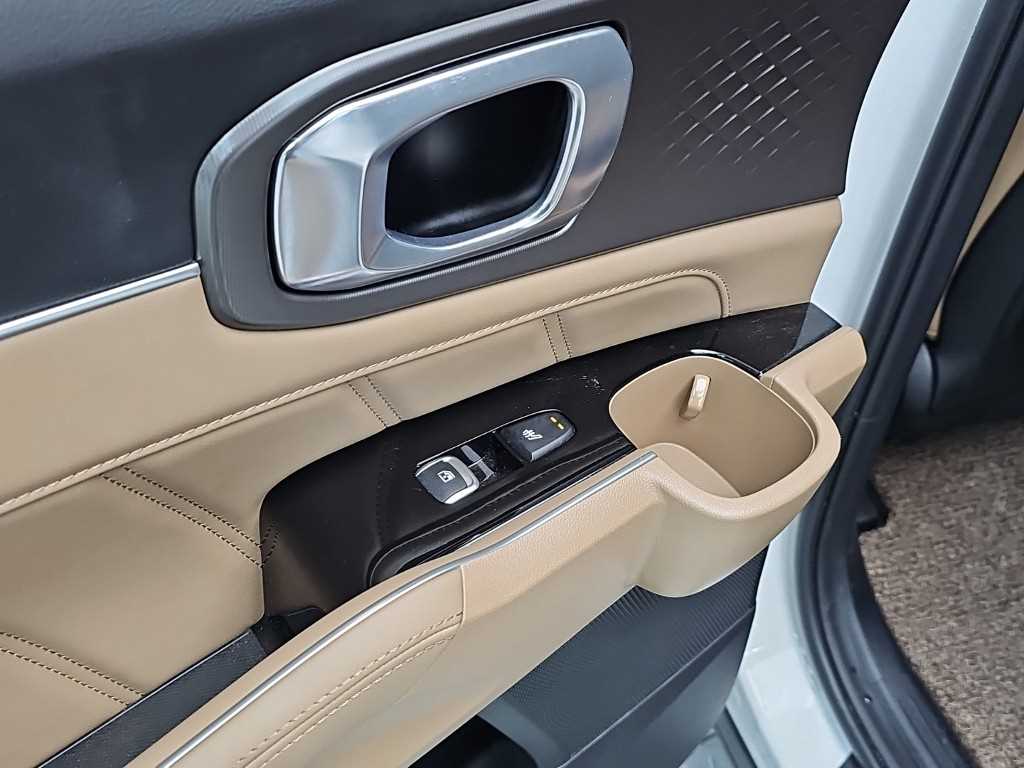 Kia Sorento — photo 14
