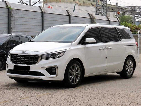 Kia Carnival — photo 02