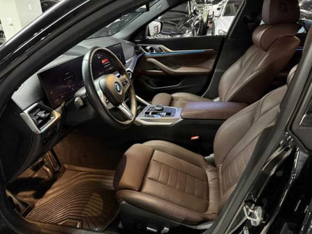 BMW i4 — photo 10