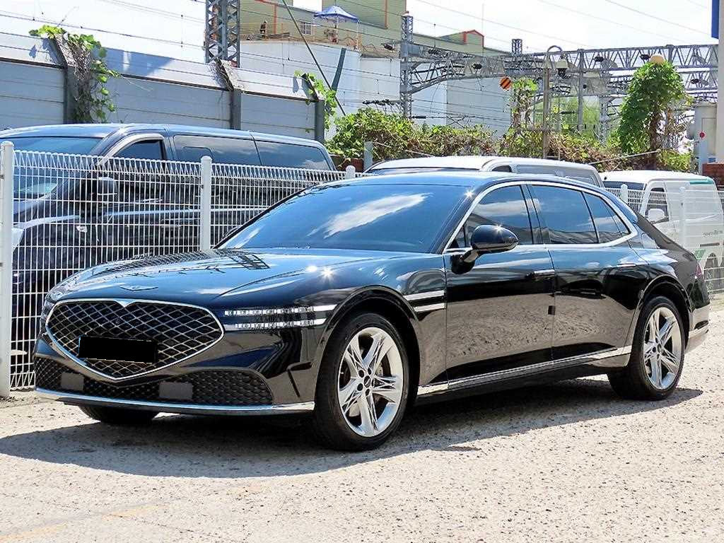 Genesis G90 — photo 02
