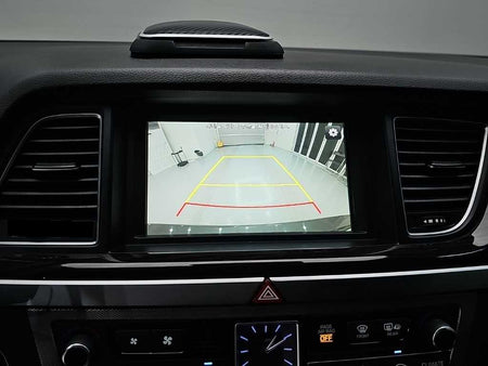 Genesis G80 — photo 16