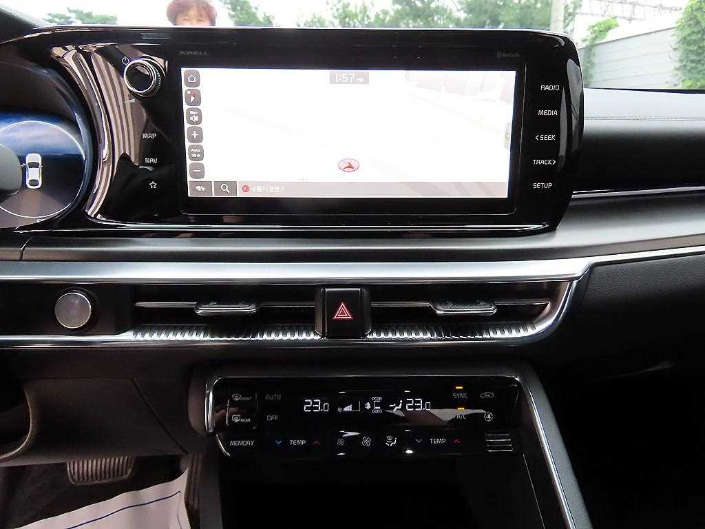 Kia K5 — photo 13