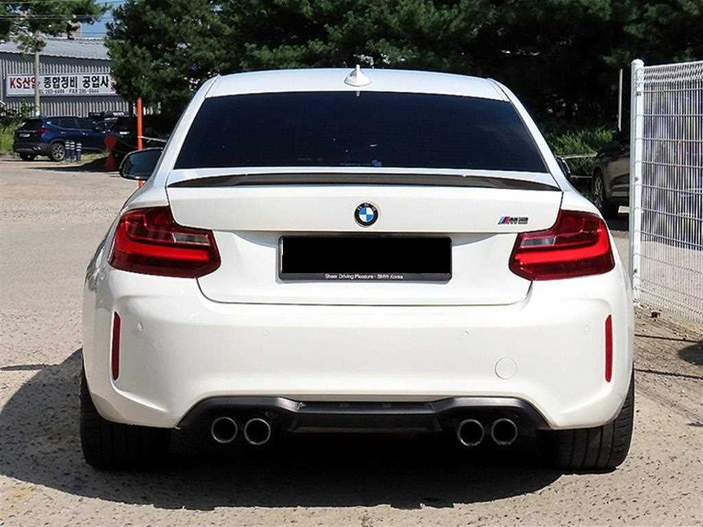 BMW M2 — photo 04