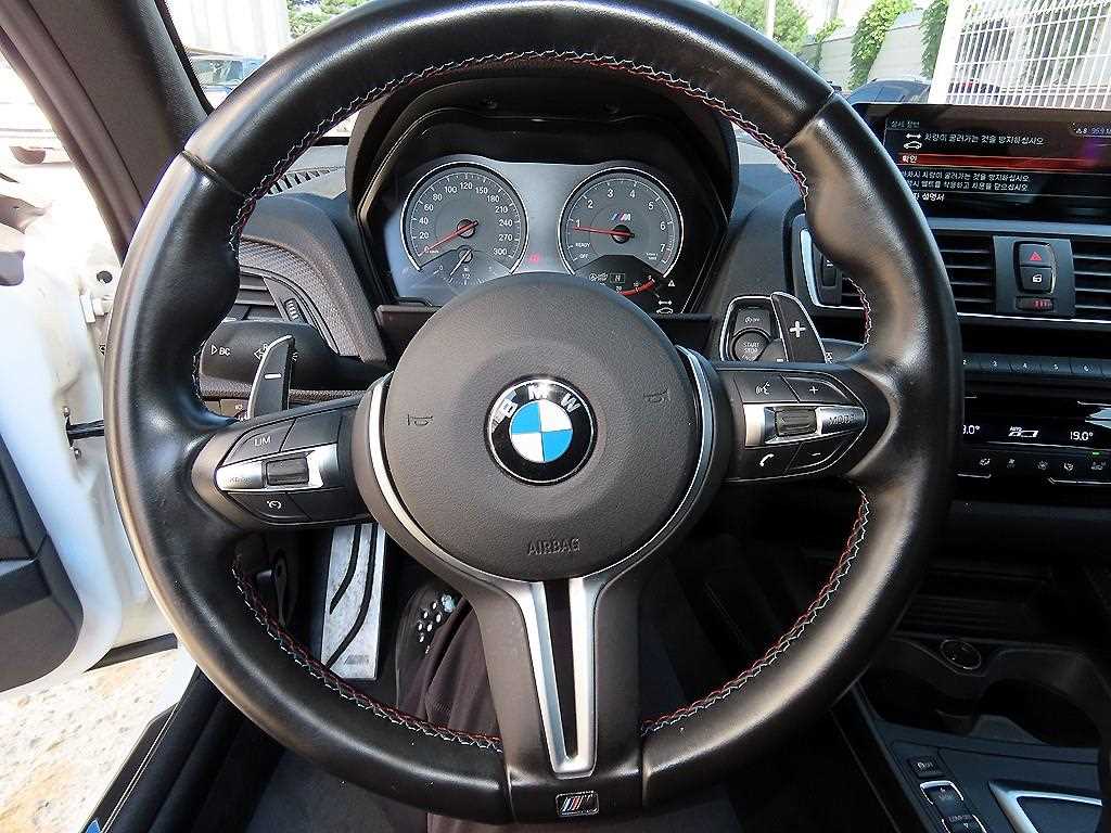 BMW M2 — photo 08