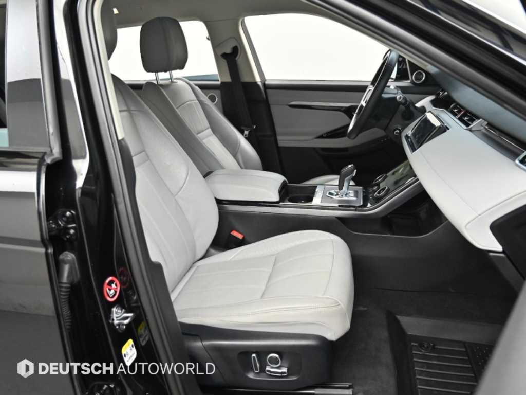 Land Rover Range Rover Evoque — photo 10