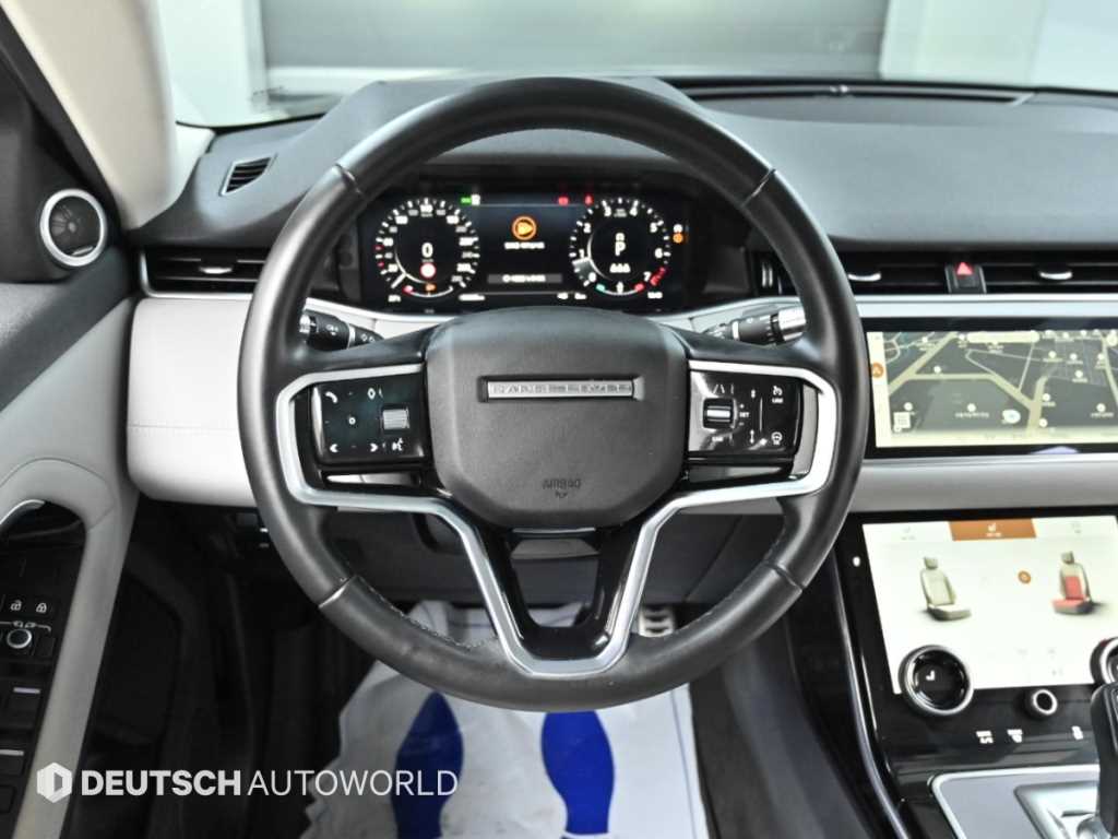 Land Rover Range Rover Evoque — photo 13