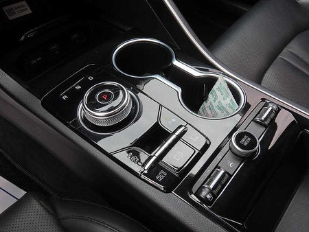 Kia K5 — photo 10