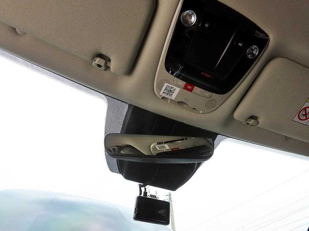 Kia K5 — photo 16
