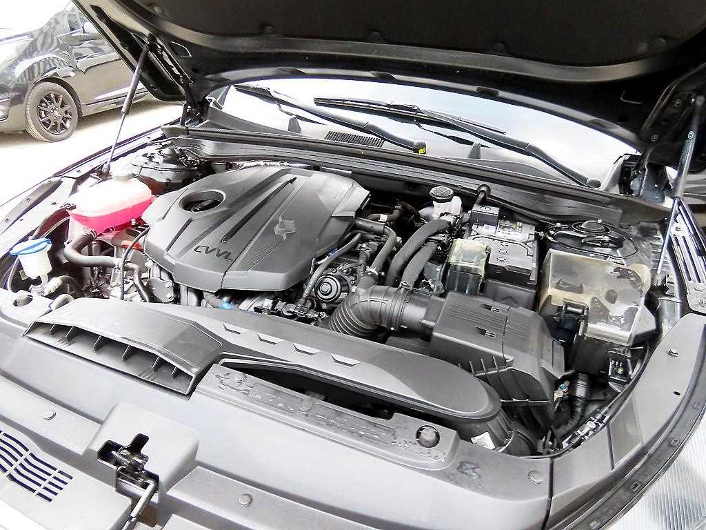 Kia K5 — photo 18