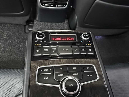 Kia K9 — photo 14