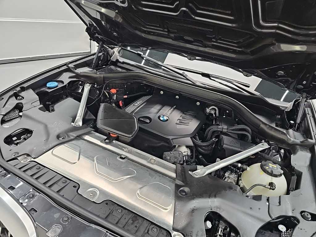 BMW X4 — photo 05
