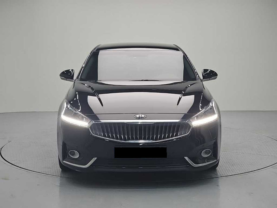 Kia K7 — photo 02
