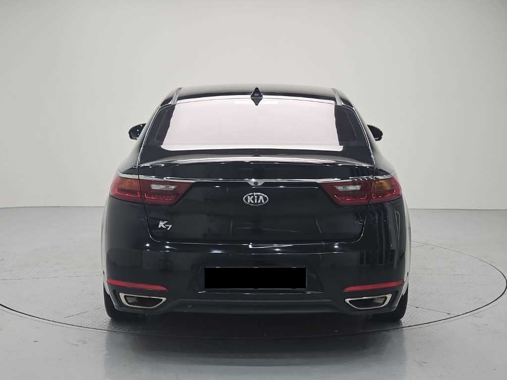 Kia K7 — photo 03