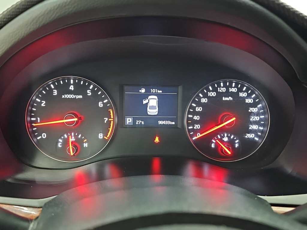 Kia K7 — photo 06