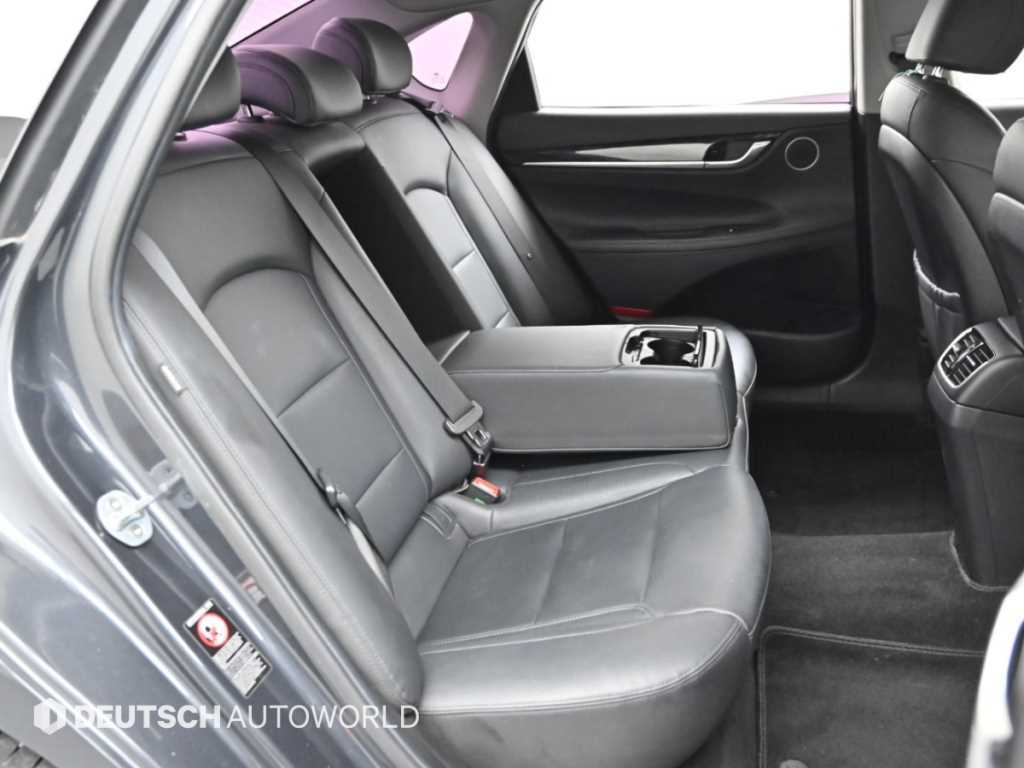 Hyundai Grandeur — photo 12