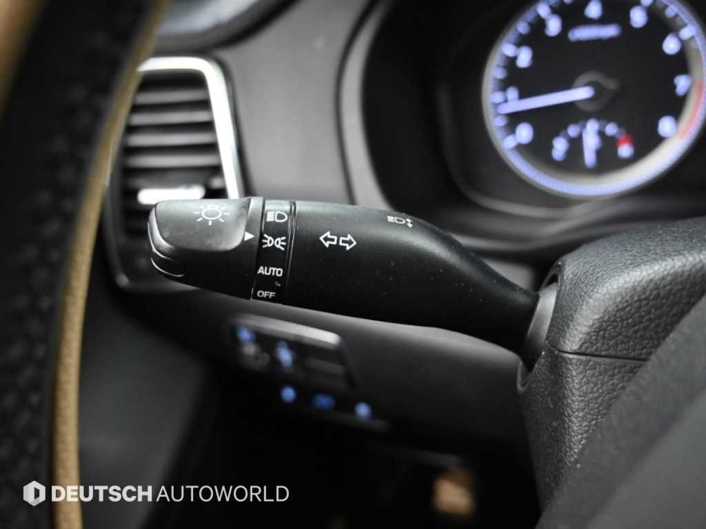 Hyundai Grandeur — photo 16