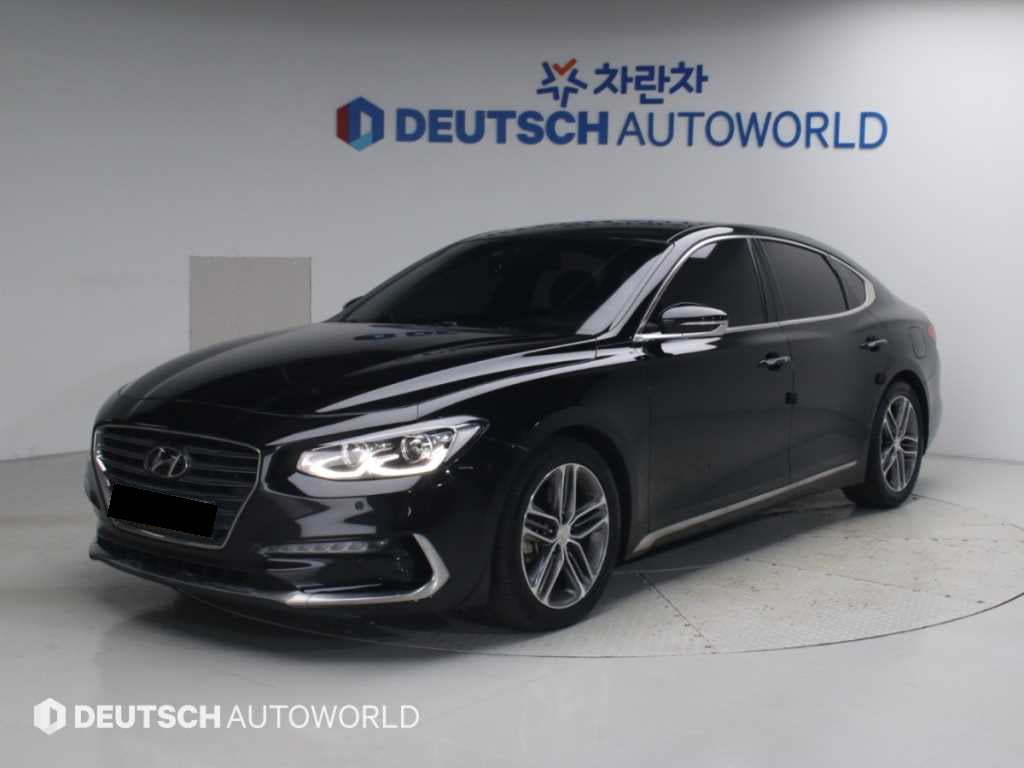 Hyundai Grandeur — photo 01