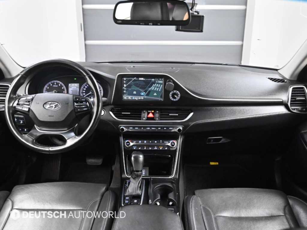 Hyundai Grandeur — photo 07