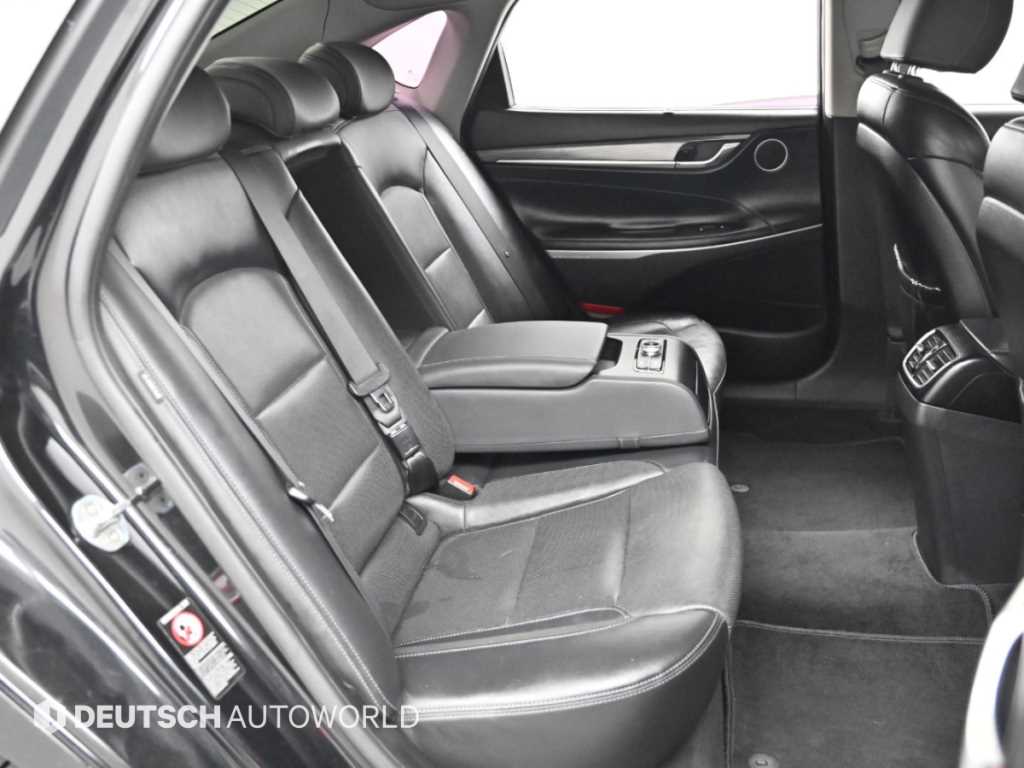 Hyundai Grandeur — photo 12