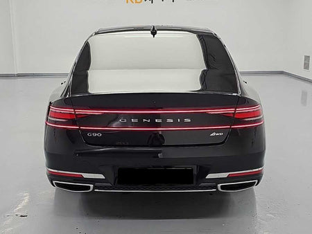 Genesis G90 — photo 03