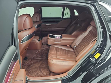 Genesis G90 — photo 12