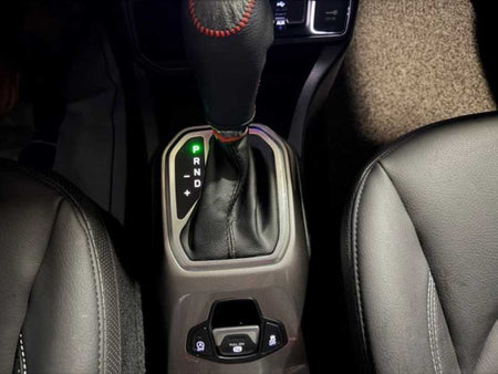 Jeep Renegade — photo 12