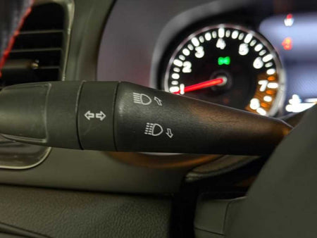 Jeep Renegade — photo 14