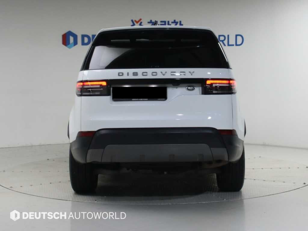 Land Rover Discovery — photo 04