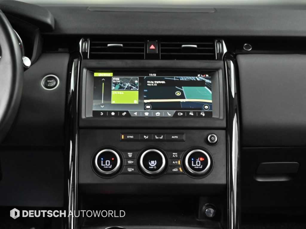 Land Rover Discovery — photo 14
