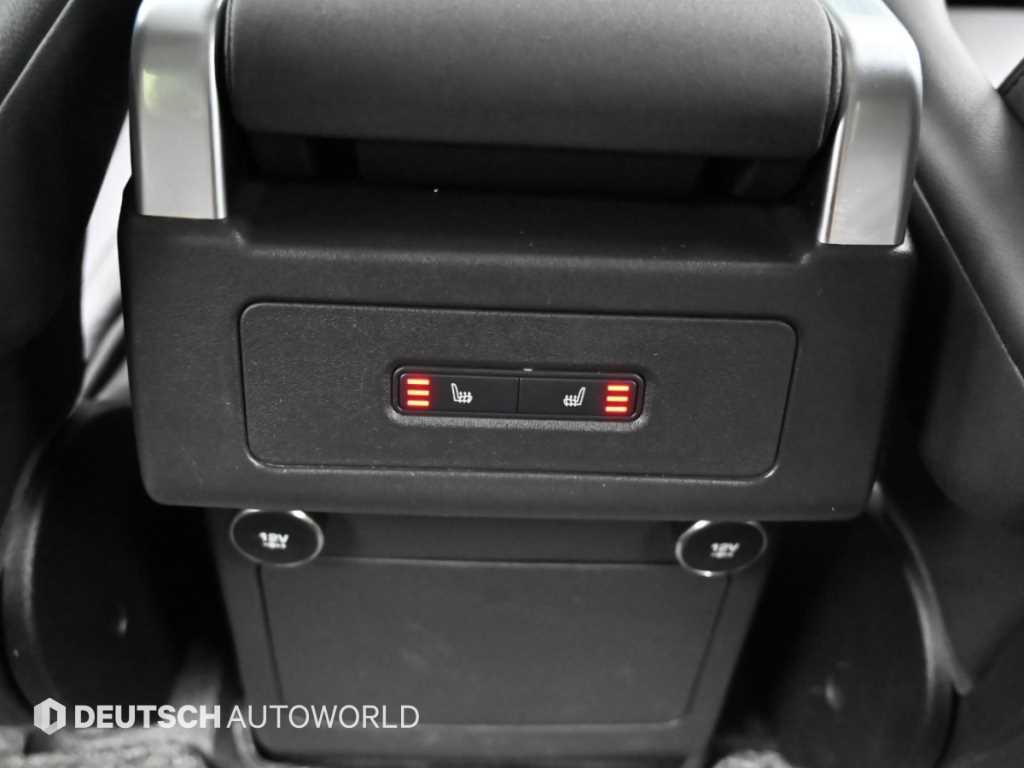 Land Rover Discovery — photo 16