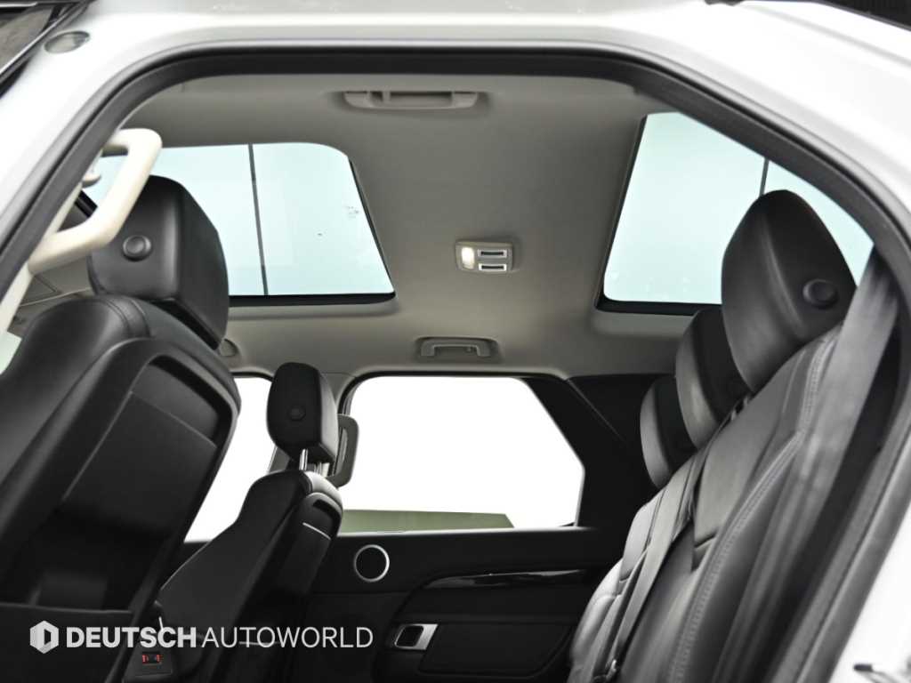 Land Rover Discovery — photo 18