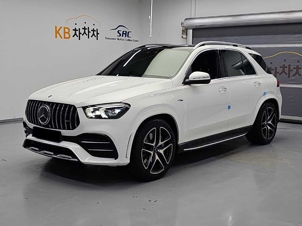 Mercedes-Benz GLE-Class — photo 01
