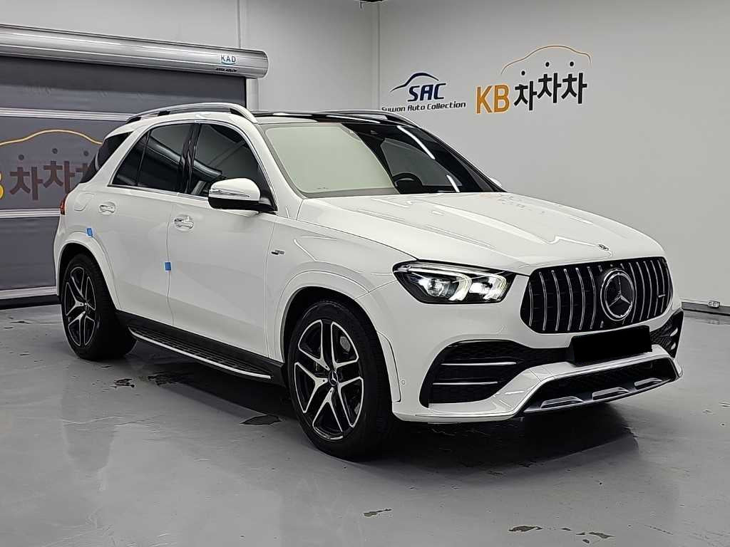 Mercedes-Benz GLE-Class — photo 04
