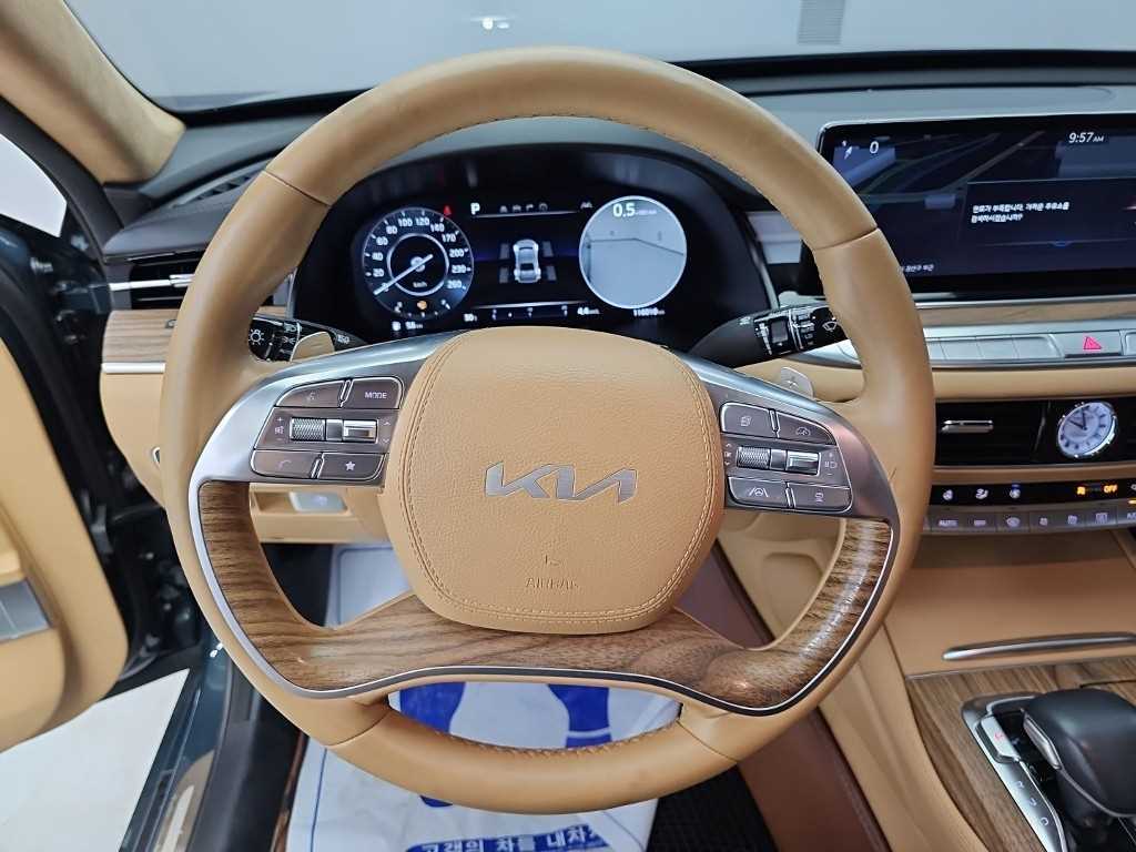 Kia K9 — photo 09