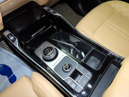 Kia Sorento — photo 12