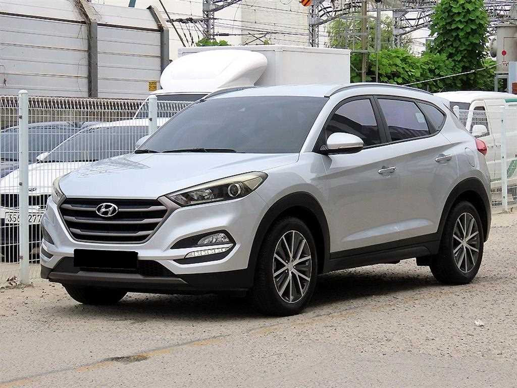 Hyundai Tucson — photo 01