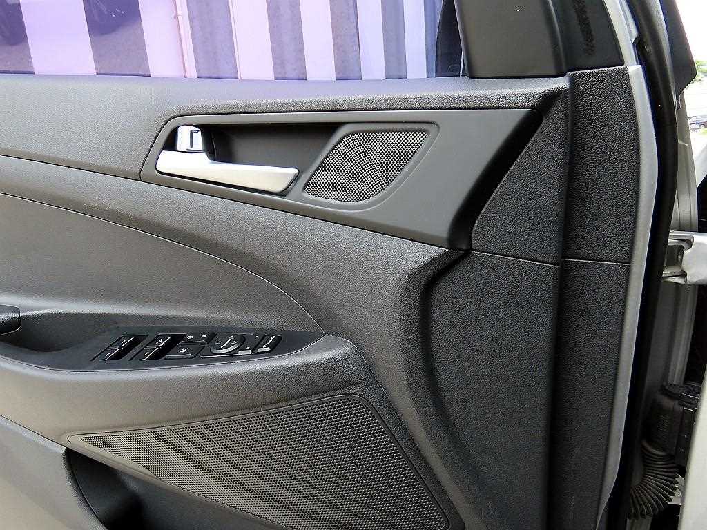 Hyundai Tucson — photo 12