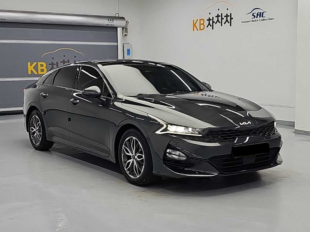 Kia K5 — photo 04