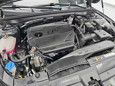 Kia K5 — photo 05